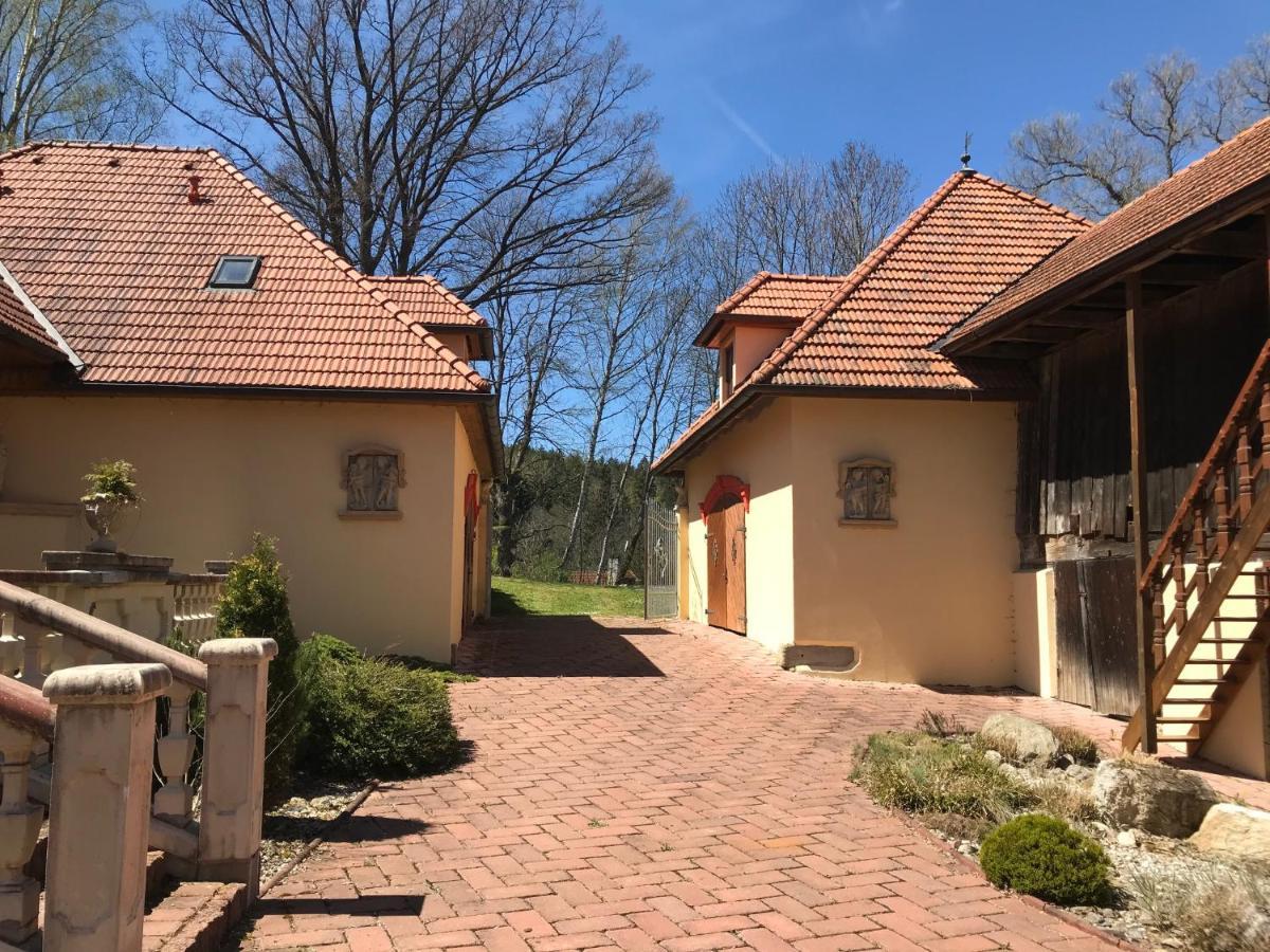Zámeček Zdíky - Moderní malý apartmán Bujanov Exterior foto